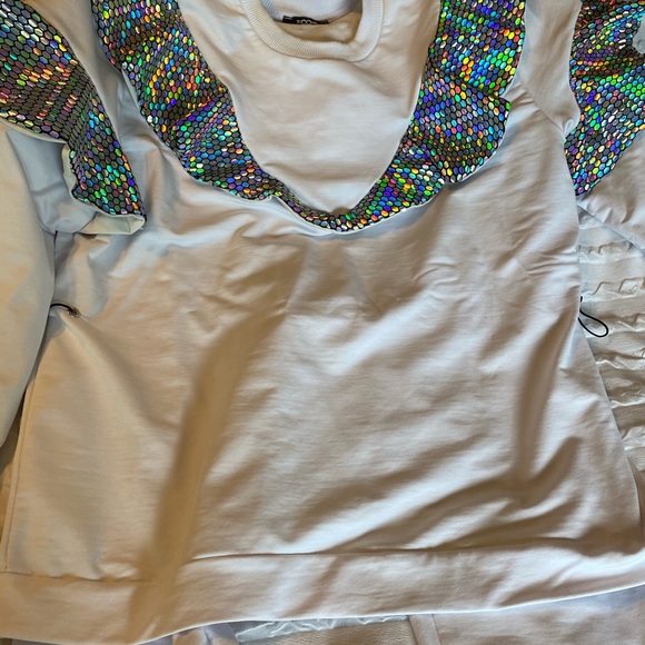 Two pieces set - Picture 2 of 5